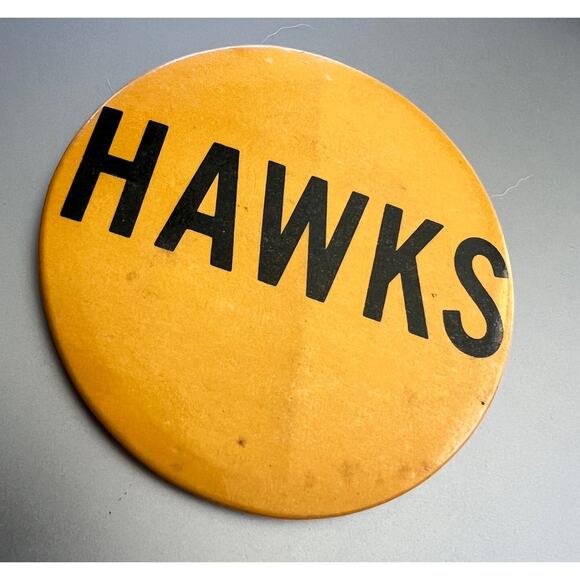 Vintage HAWKS Button Pin - Picture 1 of 3